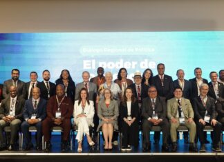 Ministerio de Educación coloca los aprendizajes fundamentales en el centro del diálogo educativo regional