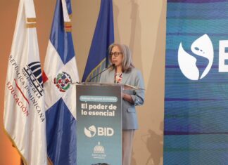 Ministerio de Educación insta a países Latinoamérica y el Caribe a invertir de manera inteligente en capital humano para transformar la educación
