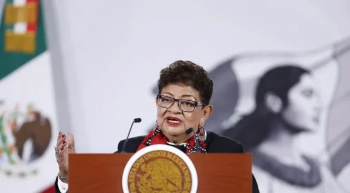 La Fiscalía de México revela la influencia de un exmilitar en una red de contrabando de combustible