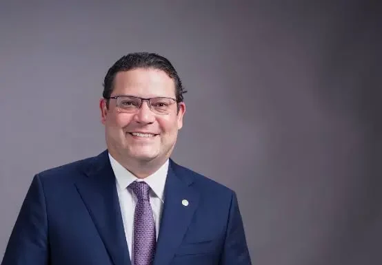 Yayo Sanz Lovatón destaca unidad y servicio a la gente como retos del PRM