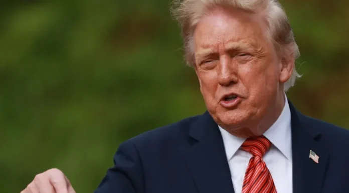 Trump: un conflicto entre Reino Unido y Argentina por las Malvinas sería un “desastre potencial”