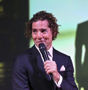 Bisbal, “nada inspirado” por el pop actual, se refugia en los clásicos de los años 70 y 80