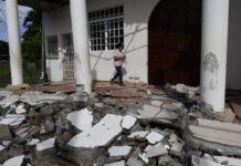 La fe, el soporte ante la pérdida de las históricas iglesias en Panamá tras el terremoto
