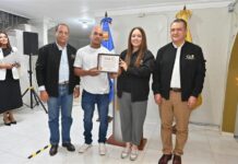 JCE reconoce al cedulado número 4 millones; se advierte de inhabilitación civil a quien no renueve cédula antes de abril de 2027