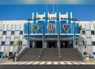 Policía ocupa 190 celulares durante operativo en Los Alcarrizos