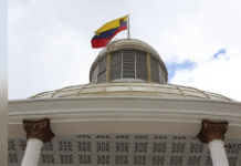 Parlamento juramenta a 12 ciudadanos que evaluarán a futuros jueces de Venezuela