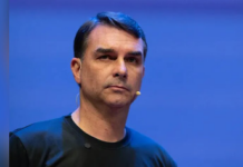 Investigan a la campaña de Flávio Bolsonaro por financiación irregular e injerencia externa