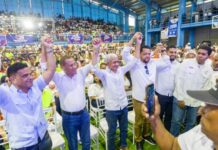 Ricardo de los Santos juramenta al sector construcción de Sánchez Ramírez en respaldo a Carolina Mejía