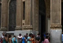 EE. UU. sanciona a banco cubano acusado de mantener vínculos con entidad iraní