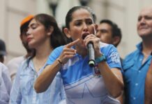 Dictan prisión preventiva en Ecuador para la excandidata correísta Luisa González