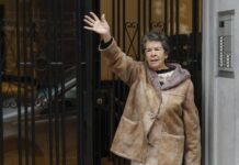 Muere Maricarmen, la anciana cuyo desahucio encendió la protesta por la vivienda en España