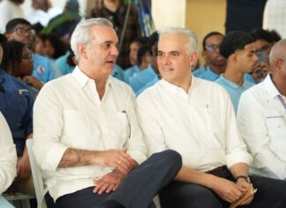 Estudiantes y comunitarios valoran mejoras en Politécnico San Vicente de Paúl entregado por el Gobierno