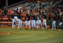 Los Toros blanquean a los Gigantes y cortan mala racha