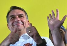 Flávio Bolsonaro supera a Lula en primera encuesta para segunda vuelta en Brasil