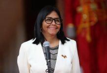 Delcy Rodríguez sigue los pasos de Maduro y adelanta la Navidad en Venezuela al 1 de noviembre