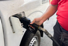 Congelan gasoil, gasolina regular y GLP; suben el óptimo y la premium
